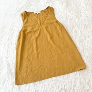 Lark & Ro V-Neck Mustard Blouse